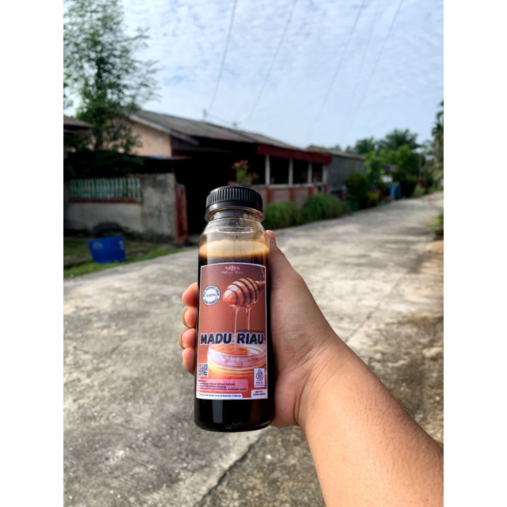 

Madu - Madu Riau Mafur - Madu Akasia Riau Murni Asli 100% Original Tanpa Campuran [ FUll Manis Asam Di Ujung Lidah Tidak Lengket Di Tenggorokan]
