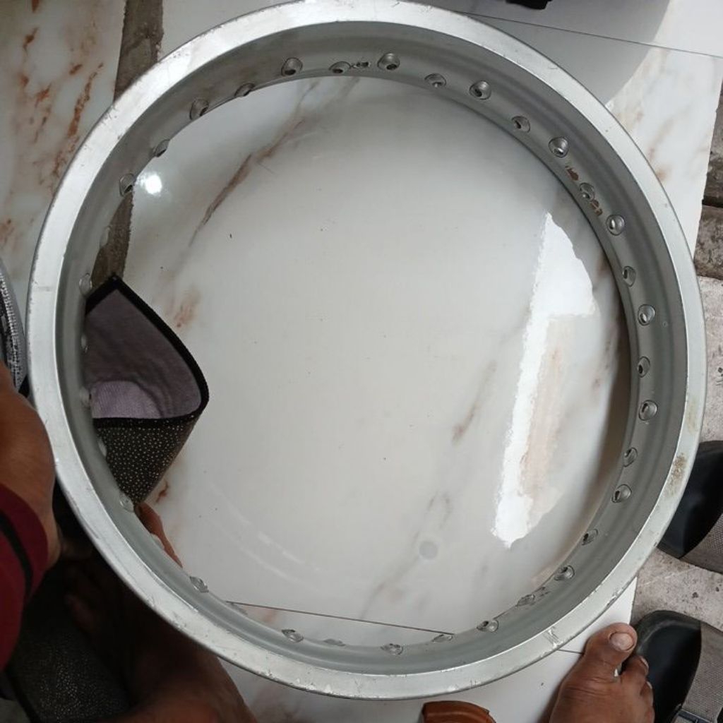 velg Rossi italy lawas ring 17 ukuran 215 second siap pakai