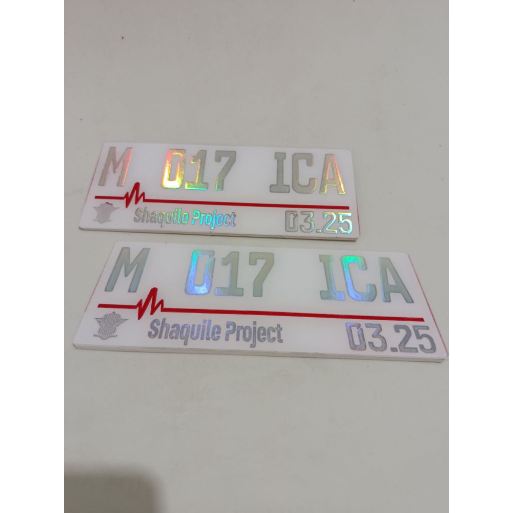 Plat nomor motor putih hologram custom