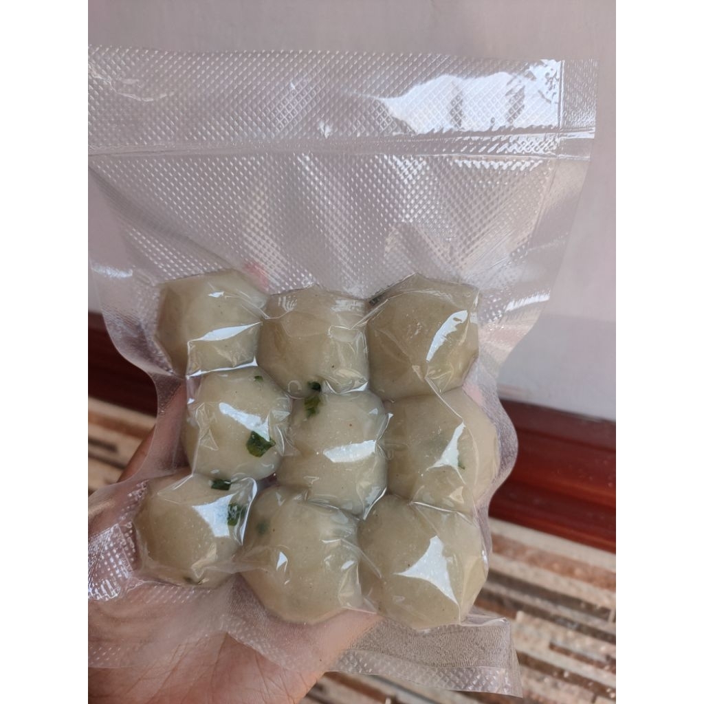 

Cilok Aci isi keju