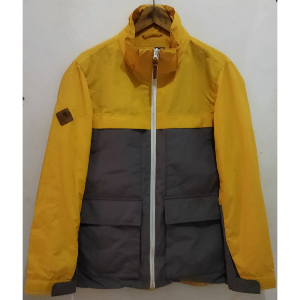 Jaket outdoor Burton