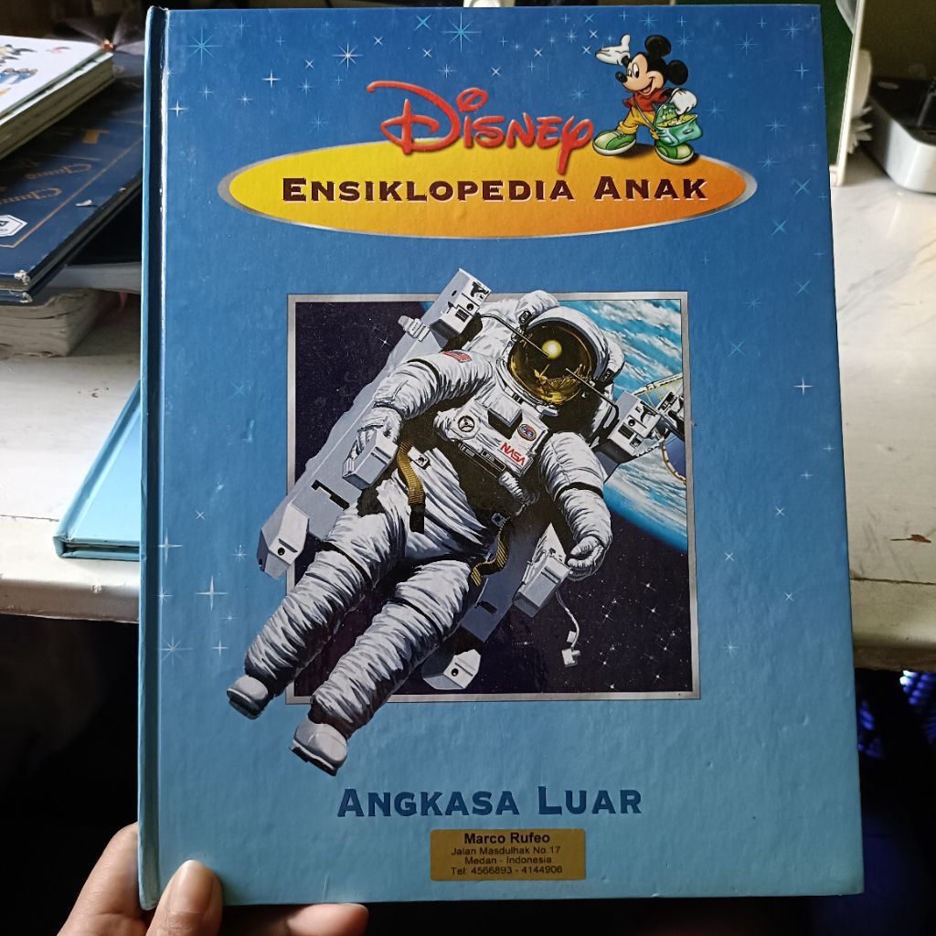 Disney Buku Ensiklopedia Anak Angkasa luar buku bekas