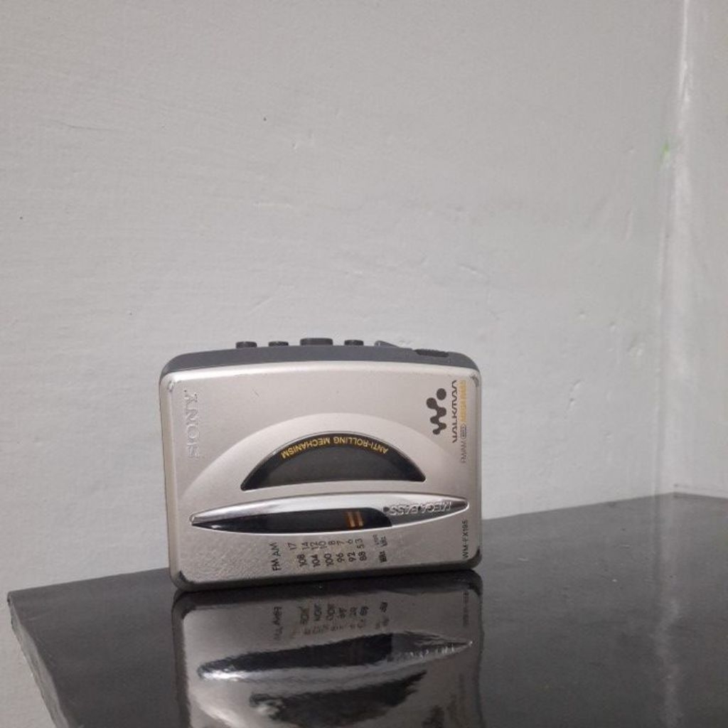 Walkman Sony WM-FX195 Megabass