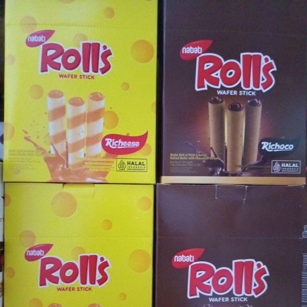 

( per box) nabati rolls wafer stik1box isi 20 pcs x5, 5 gram..