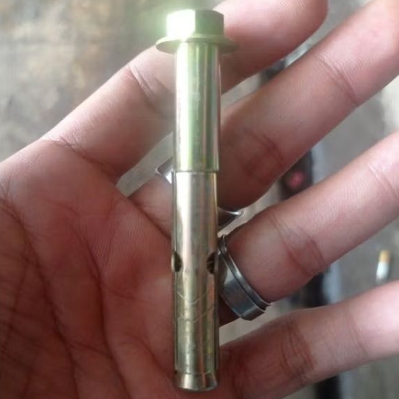 dynabolt Beton 12x99