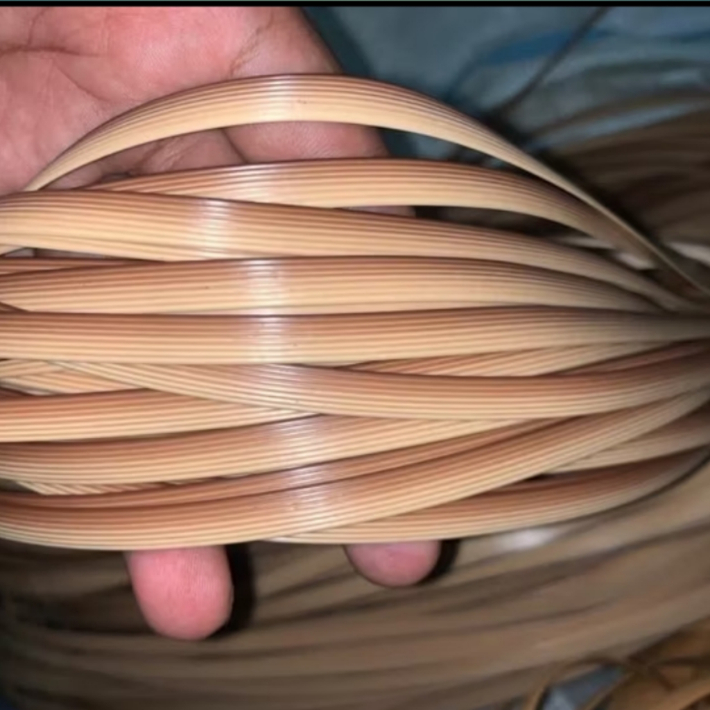 bahan rotan sintetis lesio plastik atau tali rotan lesio pipih panjang 200+m atau 1kg