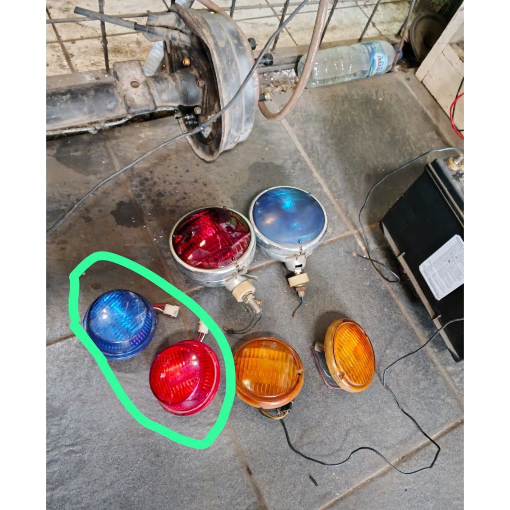 Lampu Harley Police Whelen 4.5inc