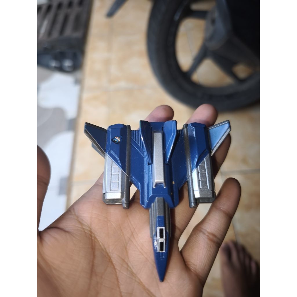 NON DX XIG FIGHTER PESAWAT ULTRAMAN GAIA BANDAI