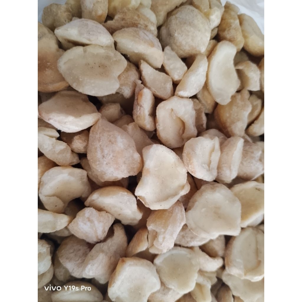 

Kemiri pecah // Kemiri Murah