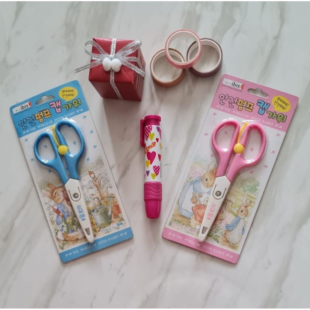 

Safety Scissor for Kids - Gunting Peter Rabbit