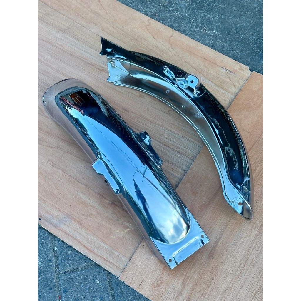 slebor gl100 pres nganjuk crome  / spakbor slebor belakang gl100 gl125 trestar ag prees