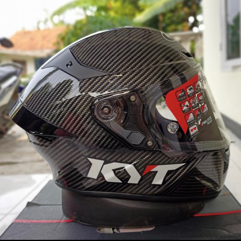 Helm KYT TTC tt course motif carbon custom helm kyt