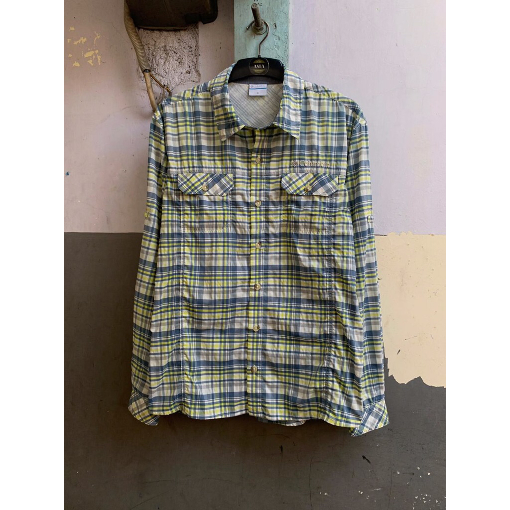 kemeja lengan panjang Columbia size M preloved
