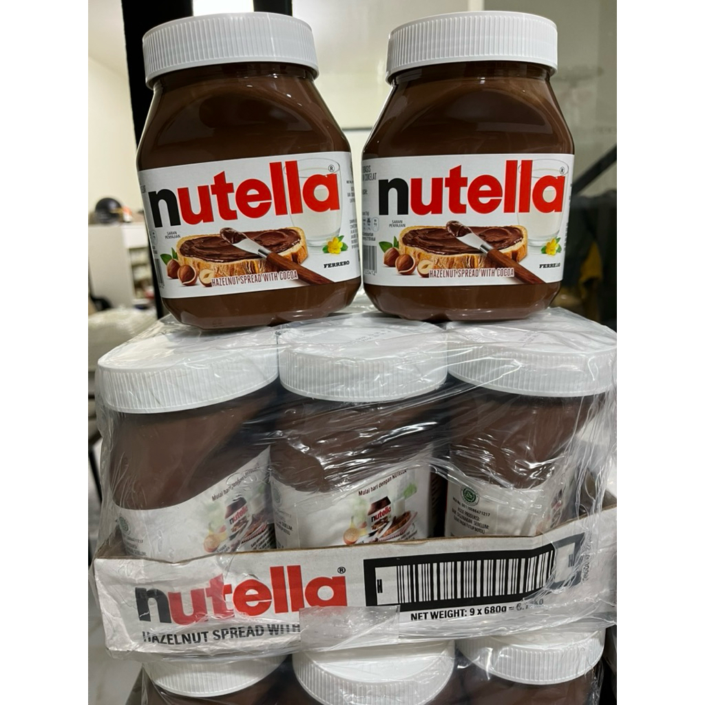 

Nutella Hazelnut Spread 680g