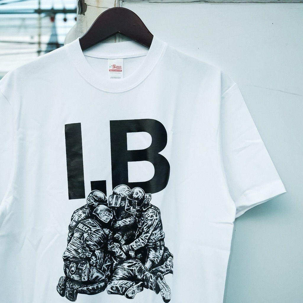 Tshirt ITALIAN BED - VIOLATION OF USAGE POLICE TOUR IB WH Kaos Band Reguler Official Merchandise