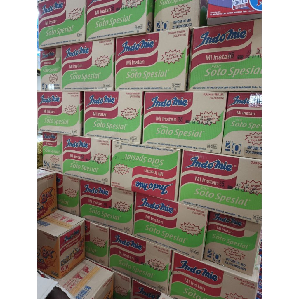 

indomie soto special / indomie / mie instan