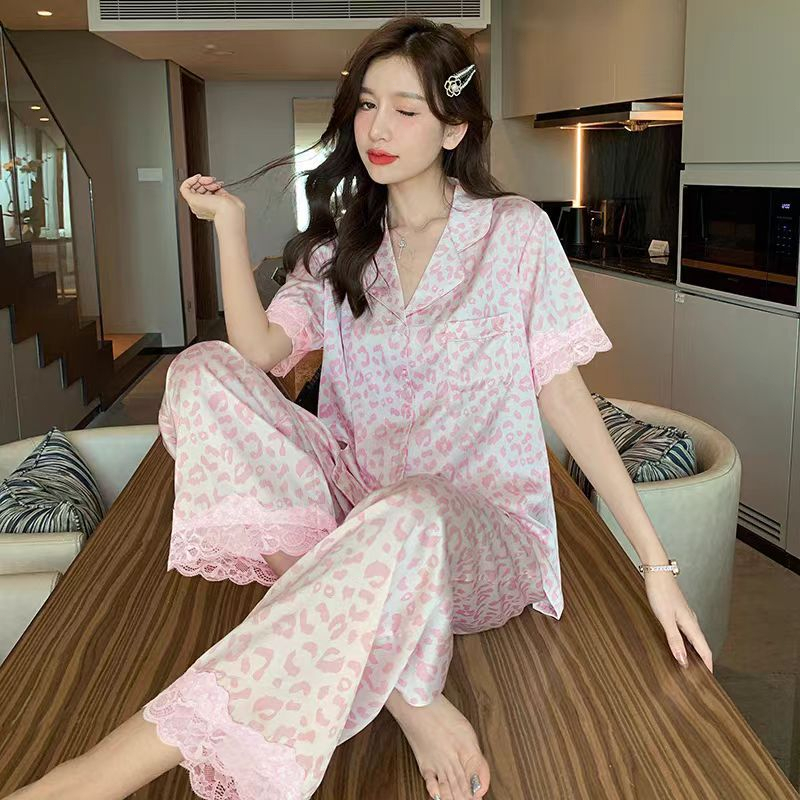 Setelan piyama satin wanita kekinian baju tidur renda bermotif macan tutul lengan pendek