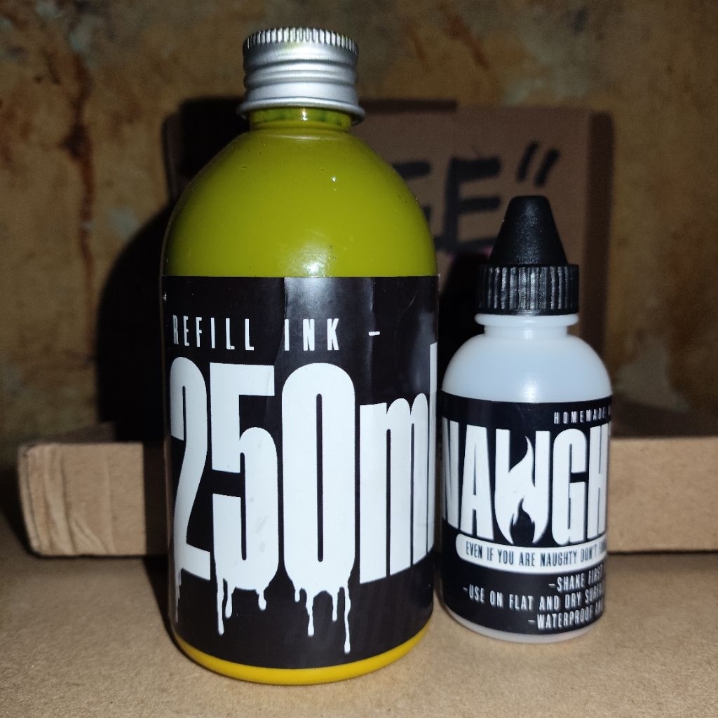 

Ay00! Bundling Refill 250ml + Empty Mop 60ml