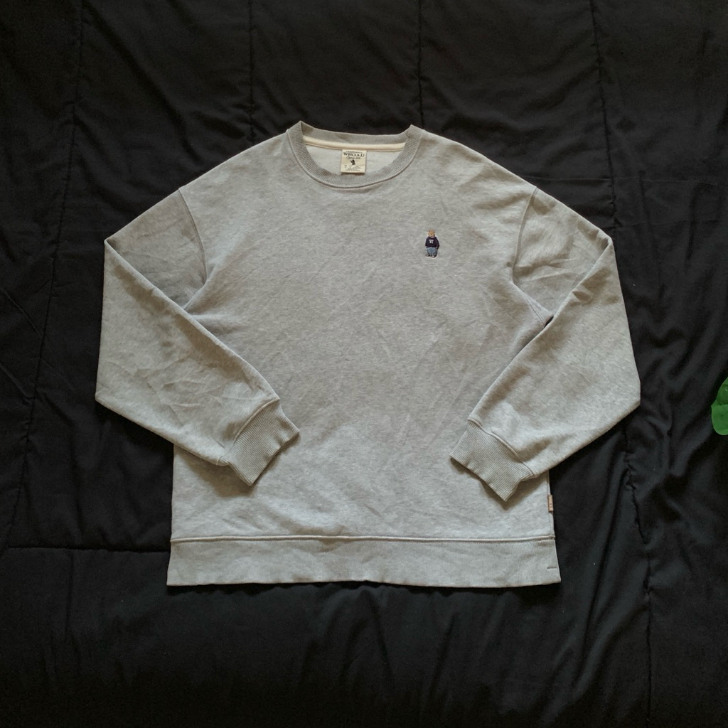 who au sweatshirt crewneck grey abu abu lengan panjang bear logo