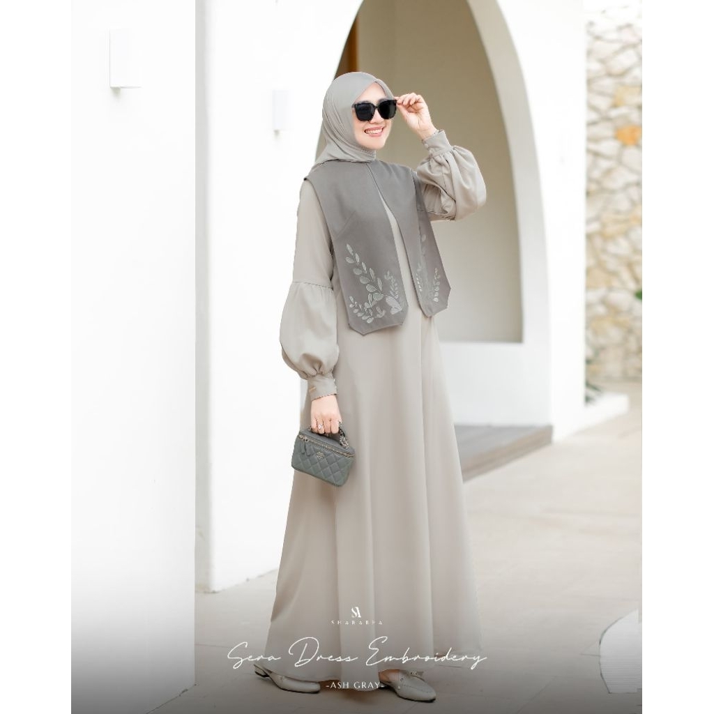 Sera Dress Embroidery(Dress Only )
by shArarea
