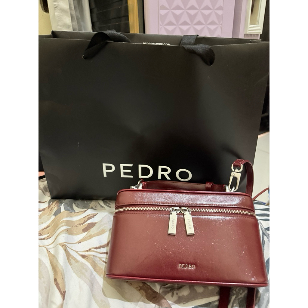 pedro tas bahu kulit ari