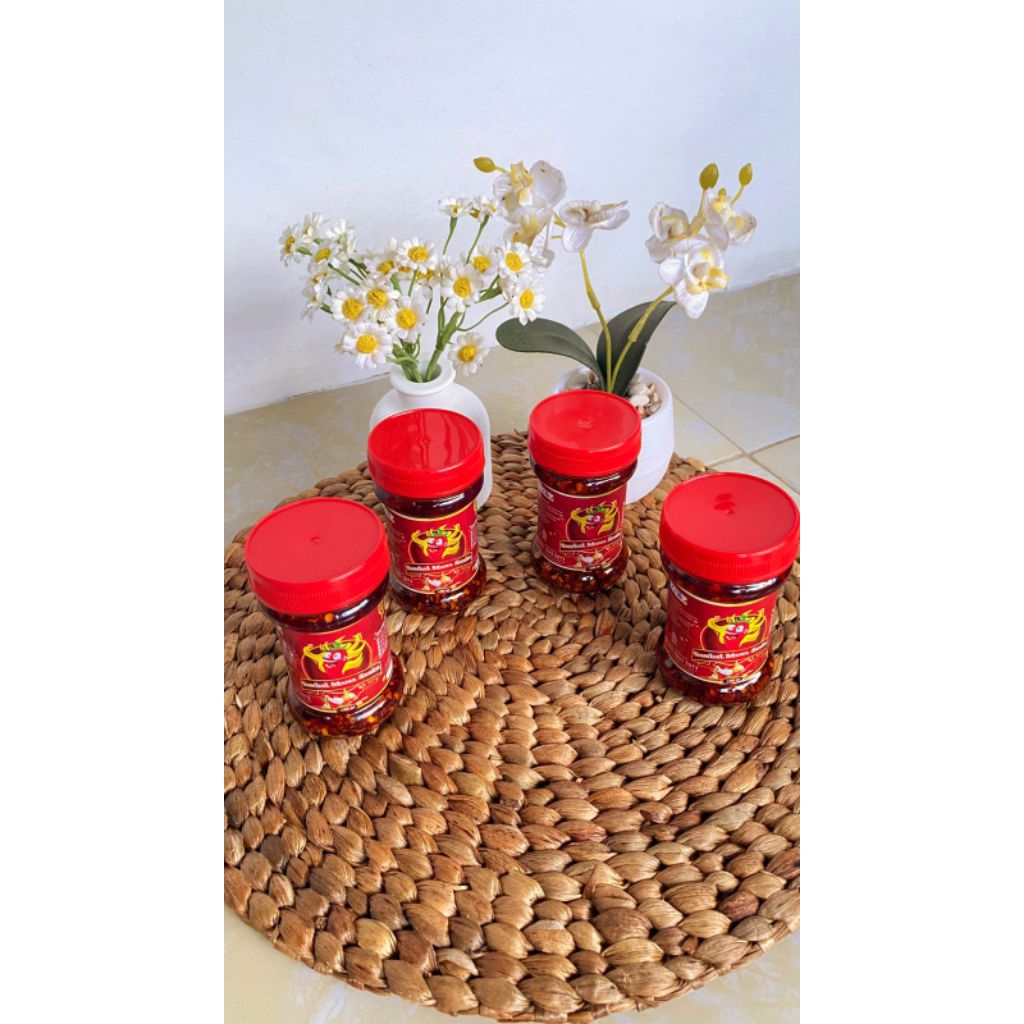

Sambal Chili Oil Mama Sanita varian Teri Medan(150ml)