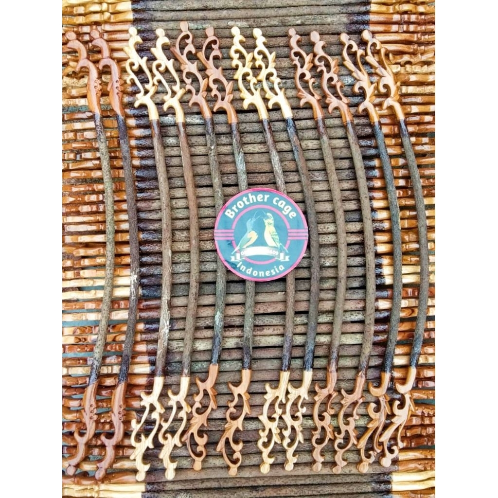 tangkringan ukir asem Bali sogon/konin lengkung isi 2 posisi sejajar 30cm