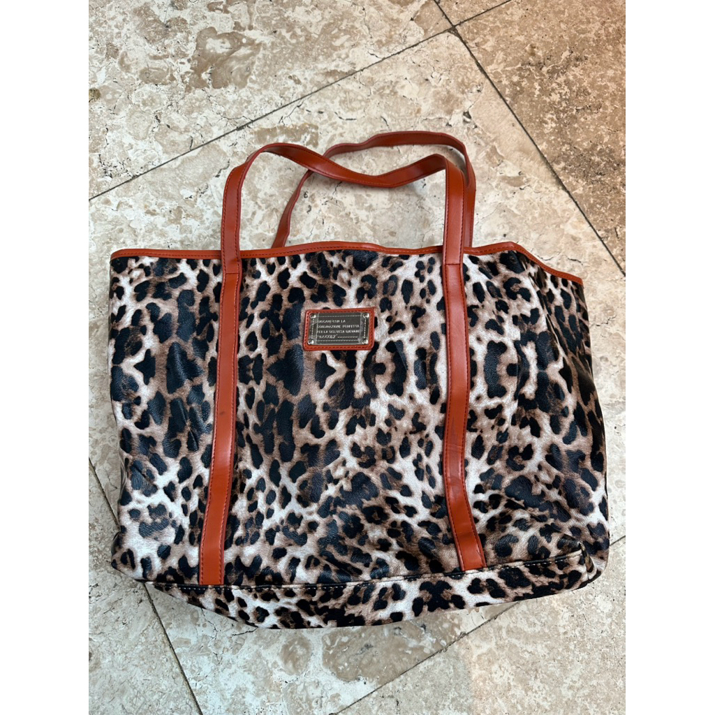 tas wanita brand/ tas pl original/ tas preloved murah/ tas wanita bekas