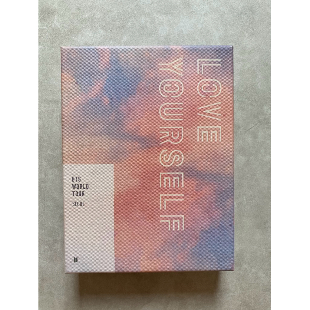 BTS DVD WORLD TOUR SEOUL LOVE YOURSELF WITH JIN POSTER (MINUS PC)