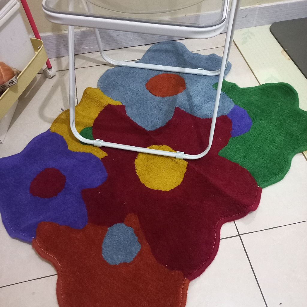 preloved karpet rug aesthetic