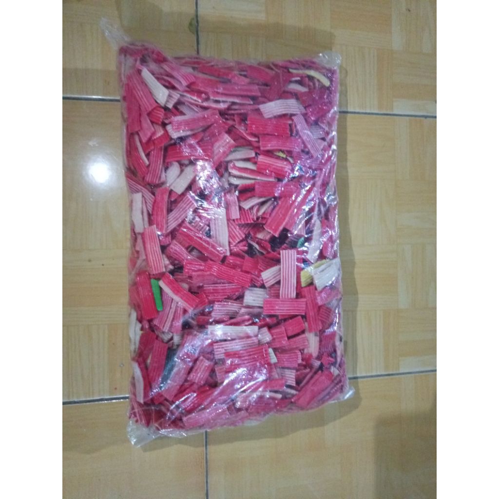 

Kerupuk Asbes warna 1bal berat 5kg bisa cod