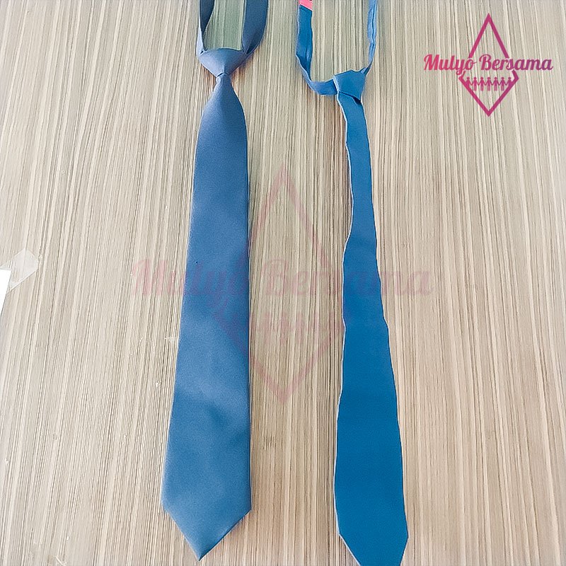 Dasi Sekolah SMP Polos Dasi Perekat Dasi SMP Polos - Mulyo Bersama