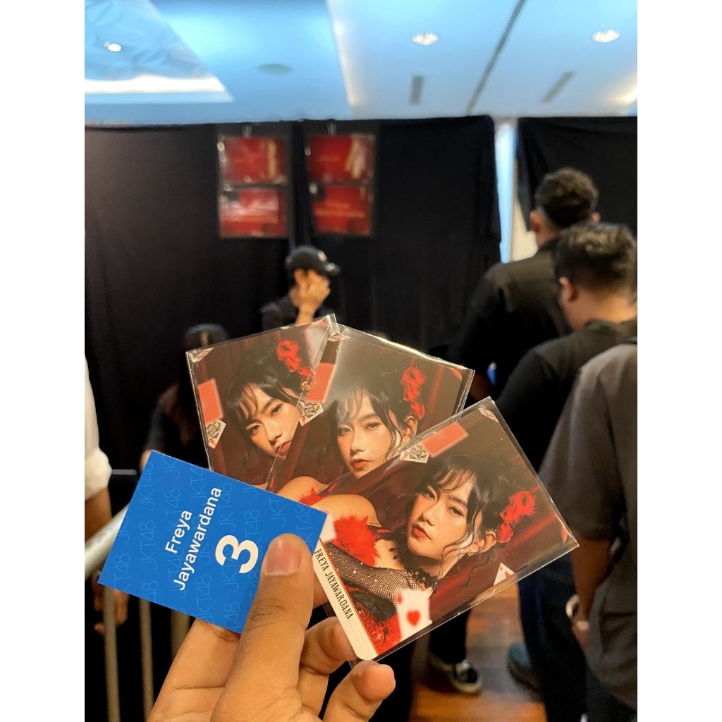 photocard freya all in tour 2025