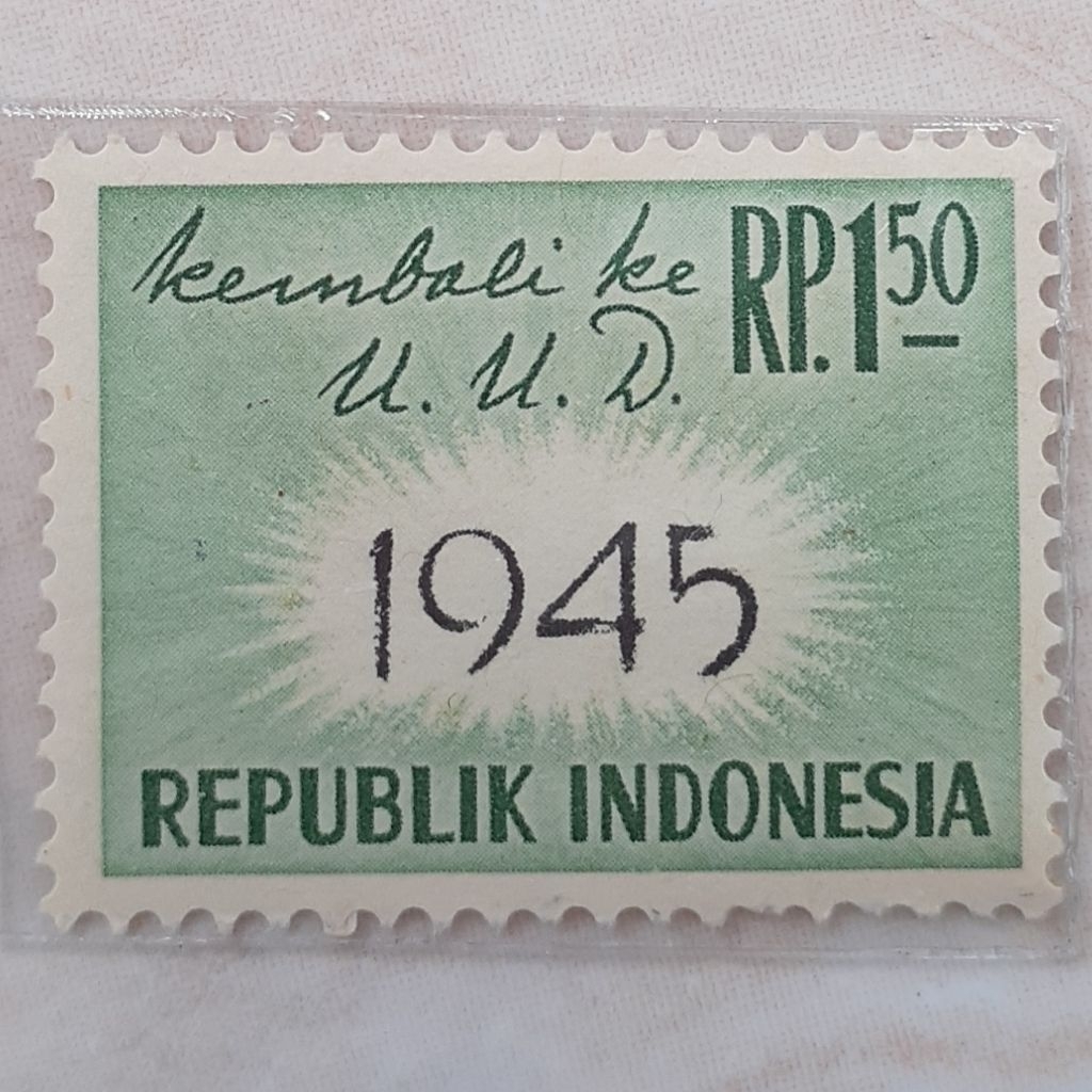 

(ID1) Perangko Indonesia Kembali ke UUD 45 (Rp 1.50) Tahun 1959
