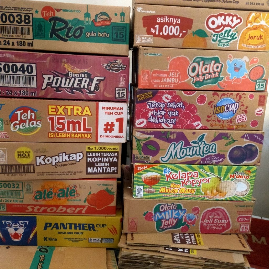 

kardus bekas/bok bekas minuman ale-ale,kopikap,teh gelas,panther dll.ukuran 33x22x10