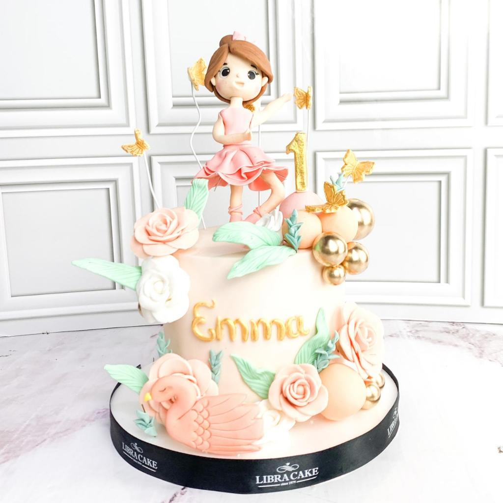 

Kue Ulang Tahun/Birthday Cake/Kue Ultah Tema Ballerina/Kue Balet/Kue Birthday Jakarta
