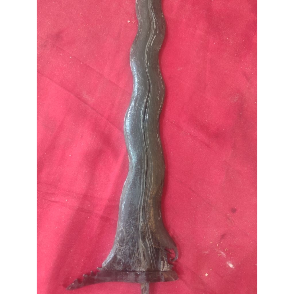 Bilah keris pamengkang jagat