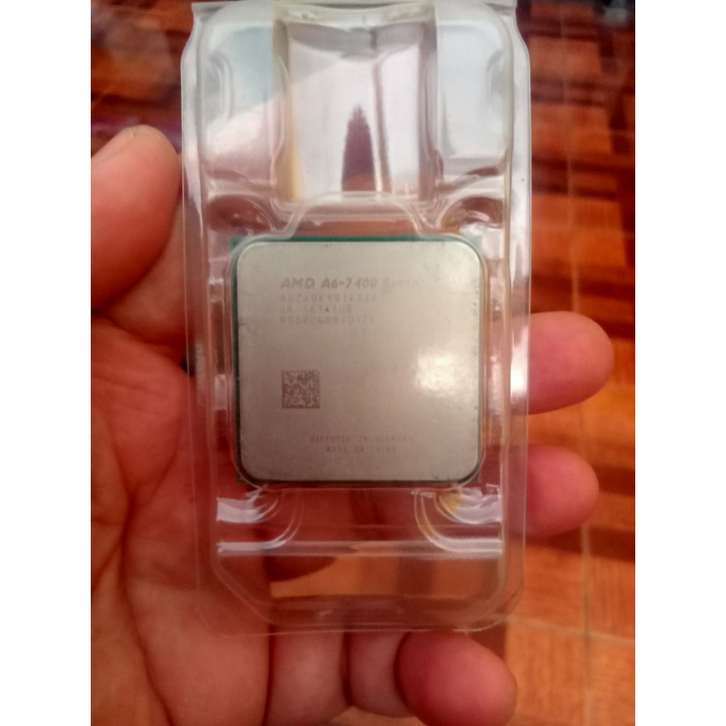 Prosessor AMD FM2 A6-7400K