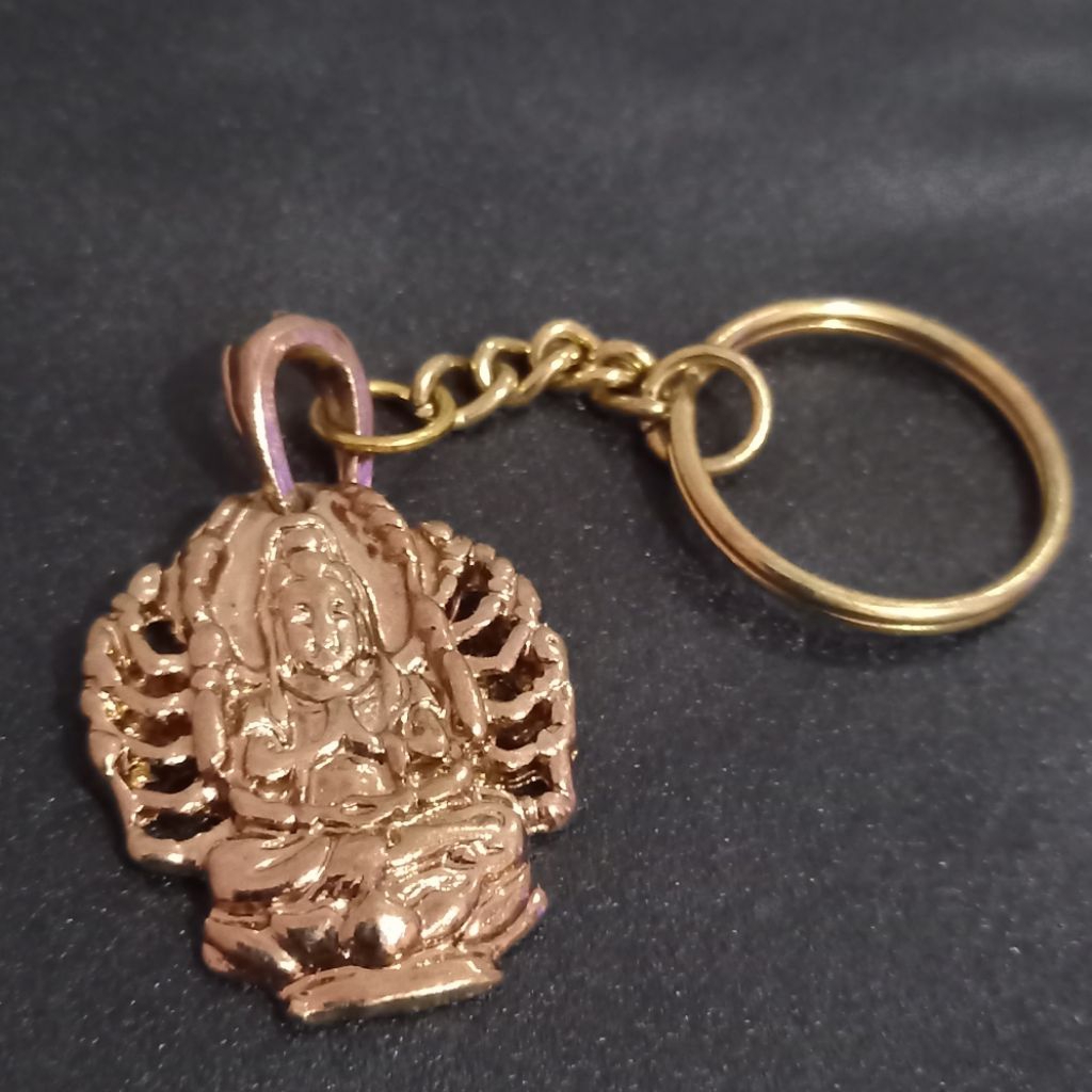 gantungan kunci kwan im seribu tangan cienshou