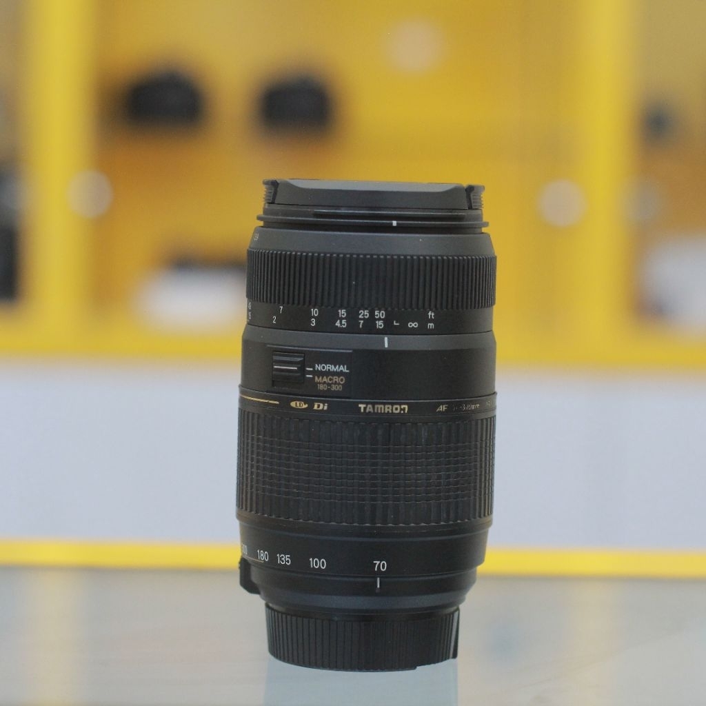 LENSA TAMRON 70-300 MM FOR NIKON