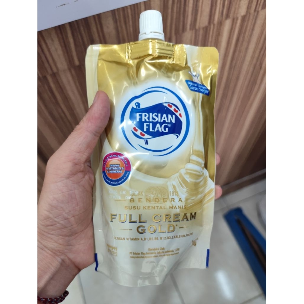 

SKM Bendera Gold Pouch 280gr / Susu kental manis Frisian Flag