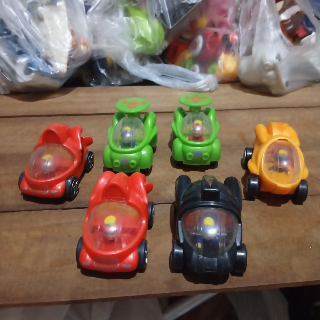 hokben toys kidzu bento space car set