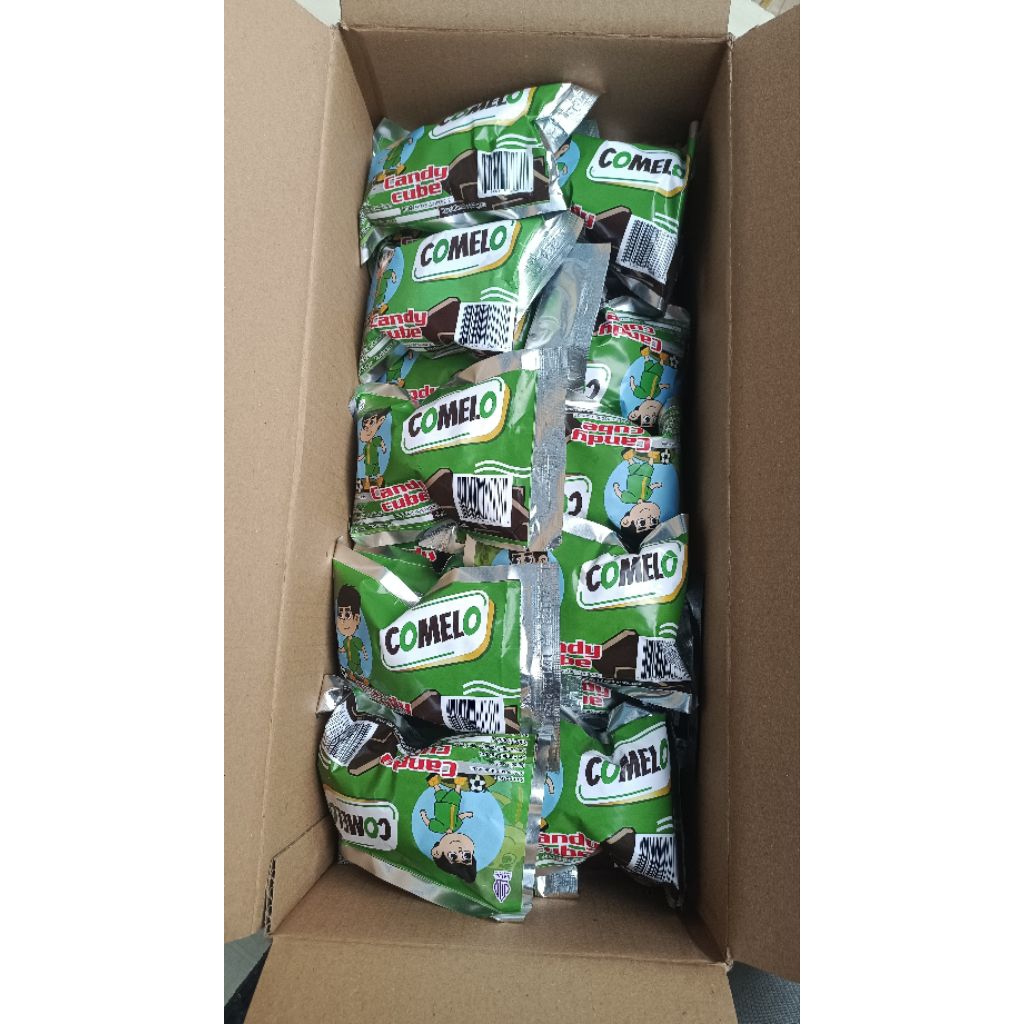 

Comelo Candy cube kemasan 1 dus ( isi 40 kemasan )
