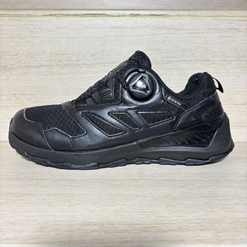 SEPATU OUTDOOR  TREKKING HIKING & RUNNING K2 BOA SYSTEM / TALI PUTAR SECOND ORIGINAL  [ MURAH ]