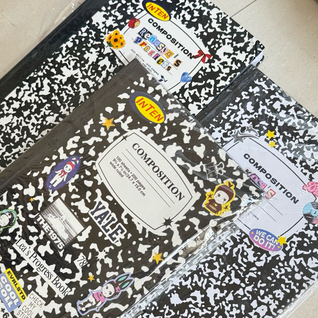 

[READY] F4 BUKU FOLIO COMPOSITION WITH TAMBAHAN DESAIN