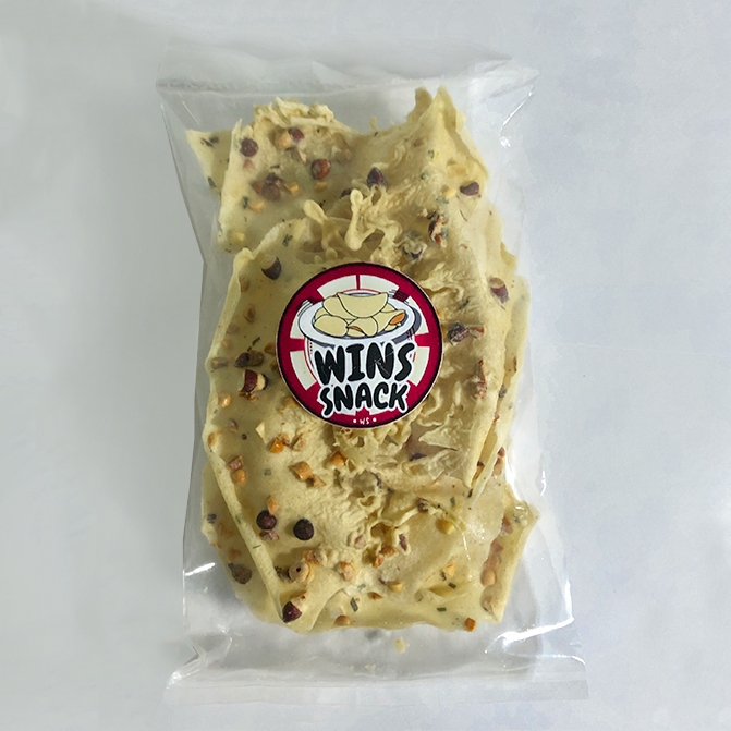 

Peyek Kacang Daun Jeruk Super Renyah - Wins Snack