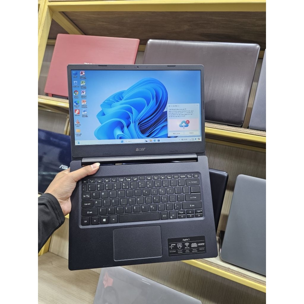 LAPTOP LEPTOP ACER ASPIRE 3 A314-22 AMD 3020E RAM 4GB SSD 256GB WINDOWS 11 KONDISI SECOND TERBAIK