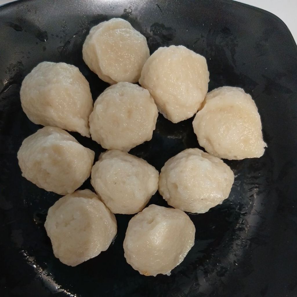 

Pempek Bulat Kecil 10pcs