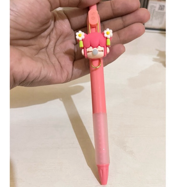 

PEN NANCI SELECTED MURAH