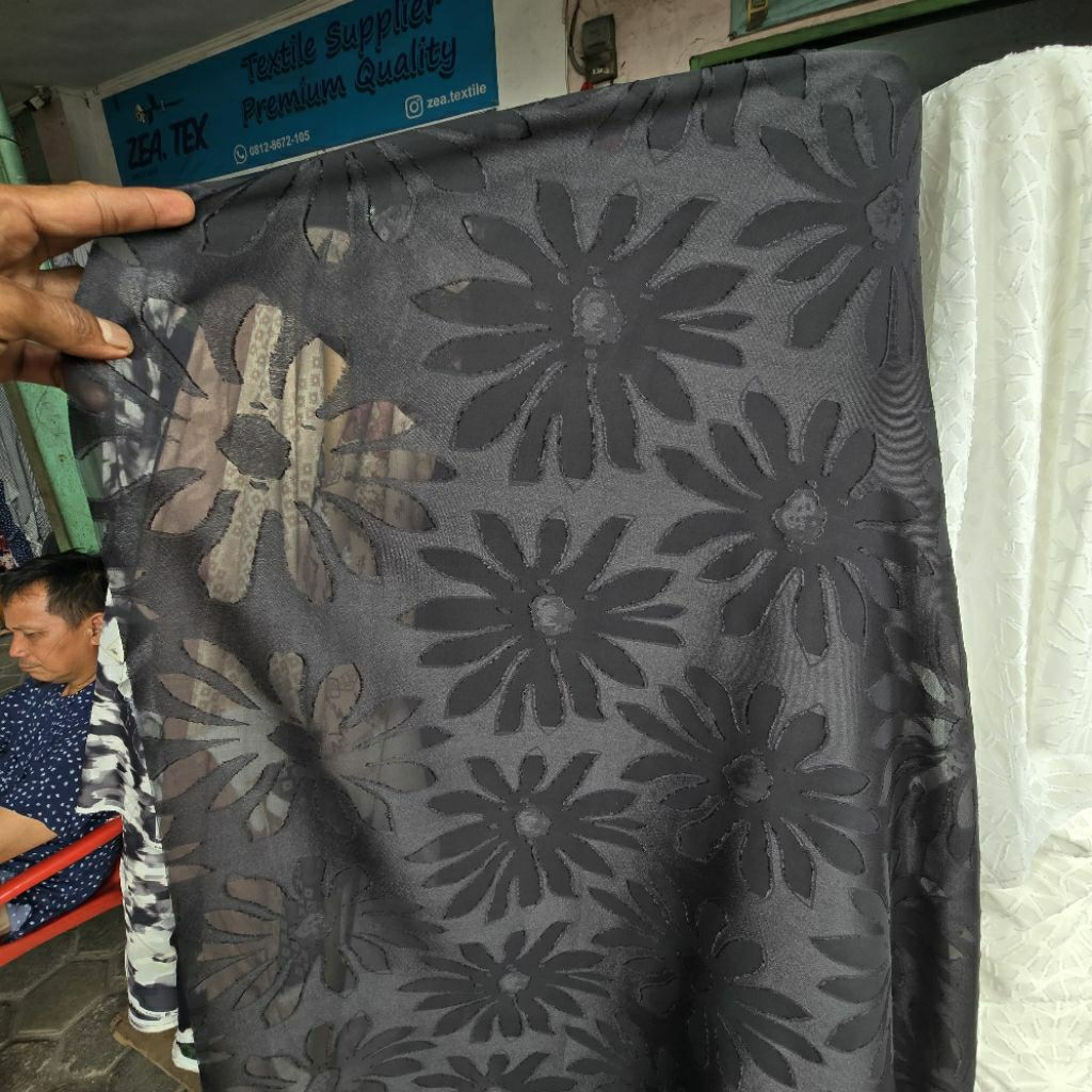 KAIN SIFON URAGIRI PREMIUM WARNA HITAM - KAIN SIFON RUBIAH PREMIUM WARNA HITAM HARGA/0,5M